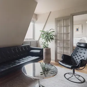 Twentysix Hotel